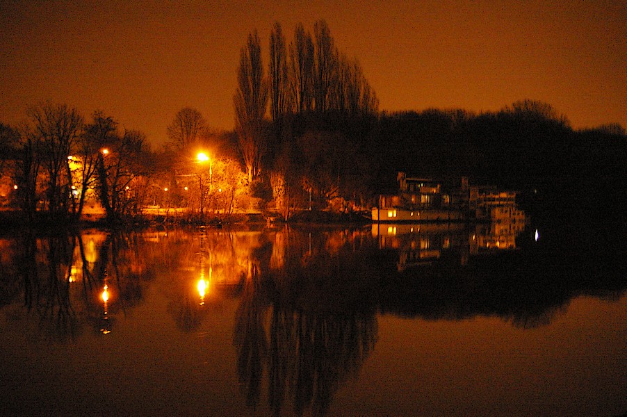 Bord de seine la nuit: Ecluse d evry 304